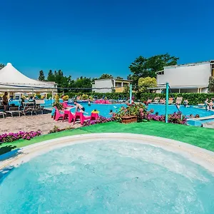 ** Hotel apartamentowy Blu Marlin Natural Włochy